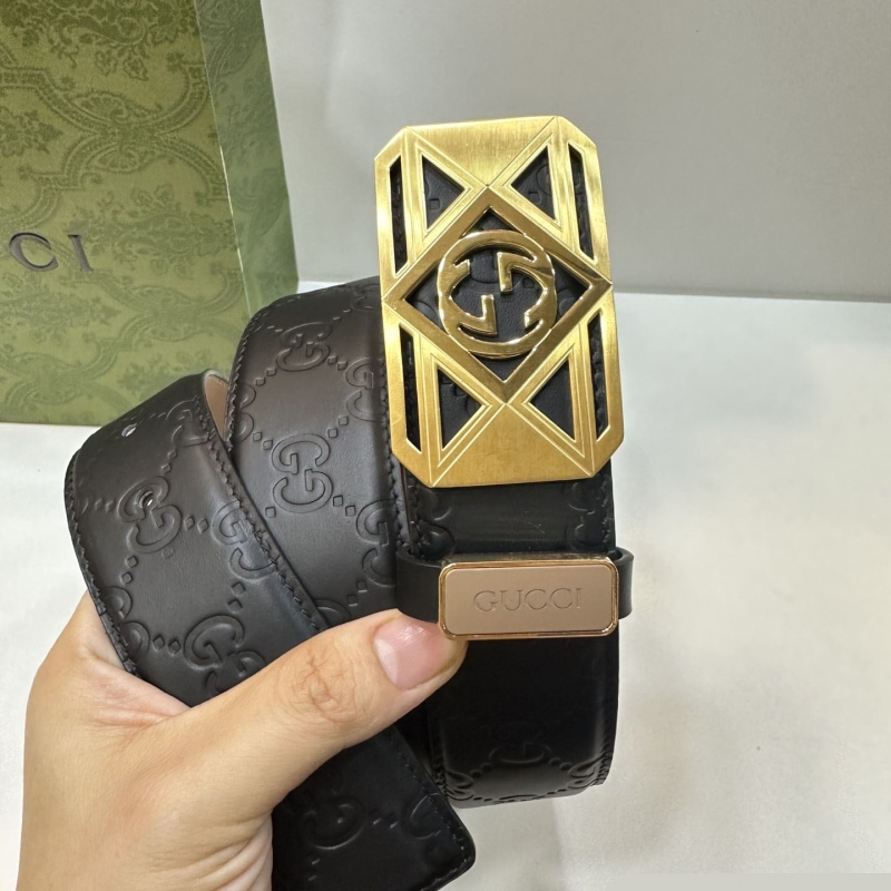 G*u*i belts